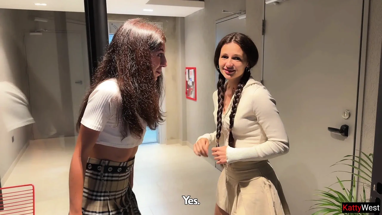 Female Students’ Dorm Entrance Helped by Hackers – Full HD Video