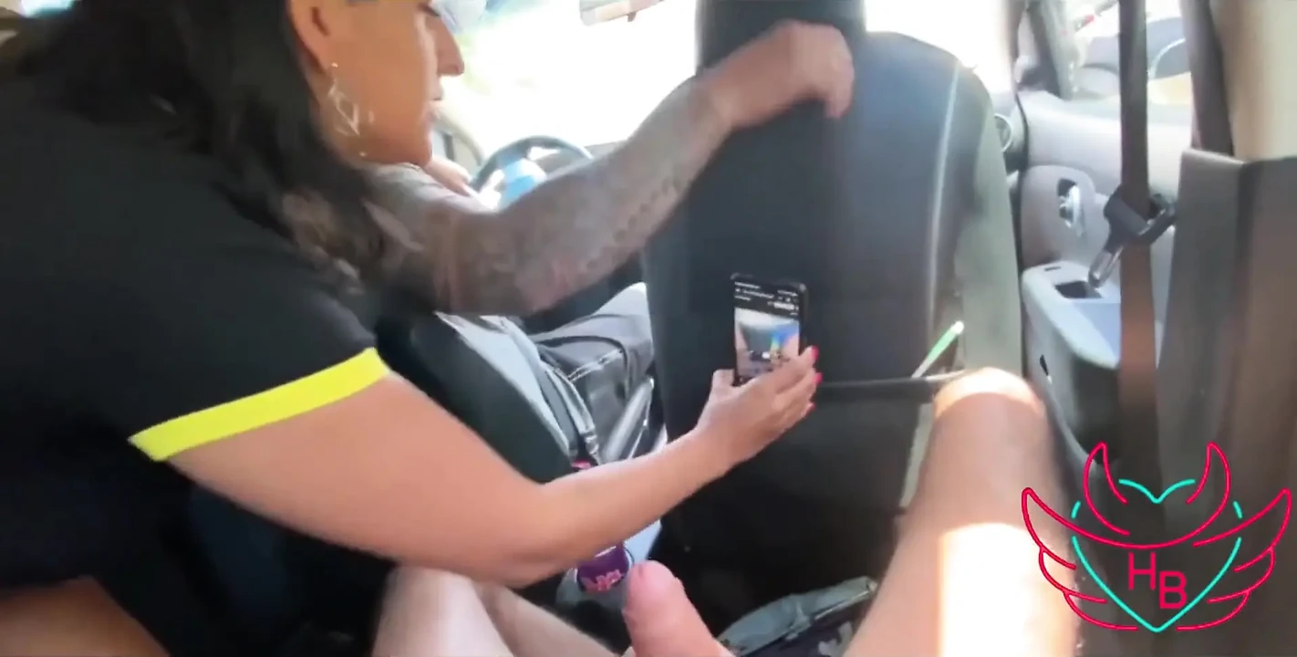 Sucked Her Stepson While the Cuckold Was Driving