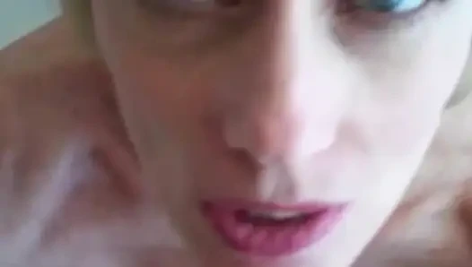Melanie'nin şehvetli oral becerileri