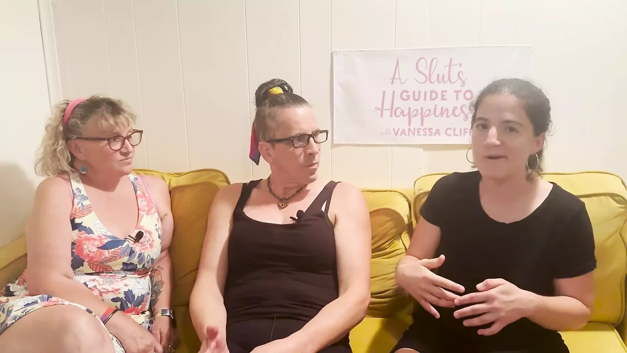 A ‘s Guide To Happiness Podcast – Episode 28: Life as a Full-Service Worker, Staying Safe and Loving the Work