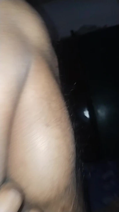 拿相机腿选择。
