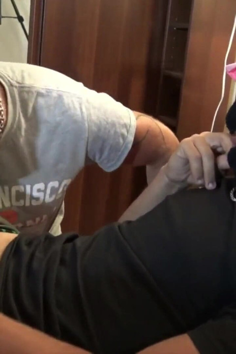 犯さ生ハメとcreampiedによってストレート黒檀の男の子