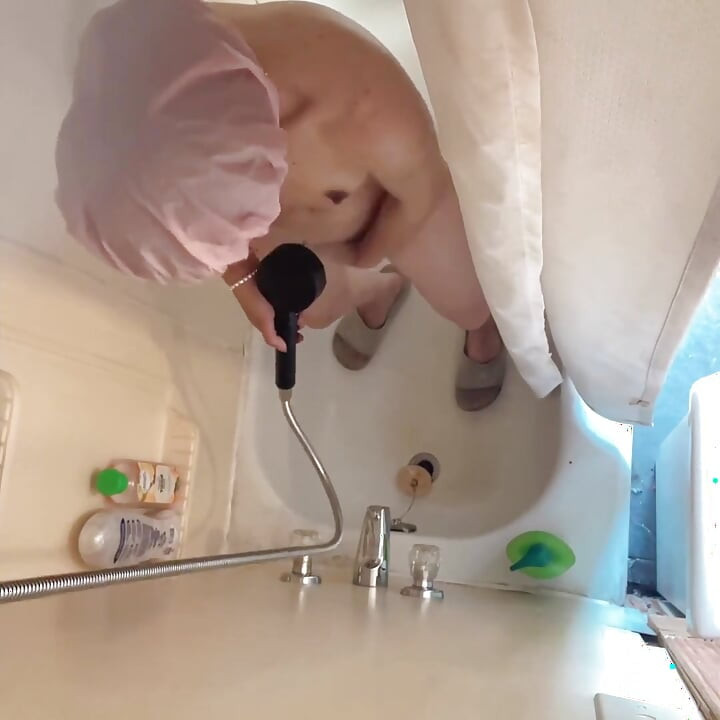 샤워하는 POV Hana