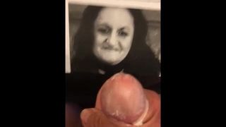 Racy Face - echte Stiefmutter tribut 18 Sperma im Gesicht von Sladjana