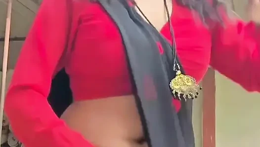 Indian desi stepsis pussy fuking in Hindi audio