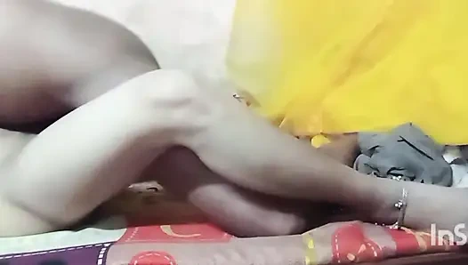 Desi indian bhabhi ki hord chudai  padosi ne ki