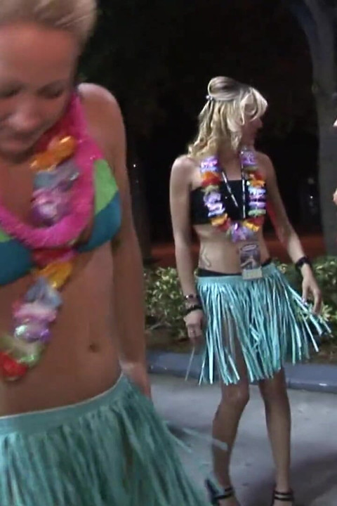 Party girls dressed for Luau get naked in limo