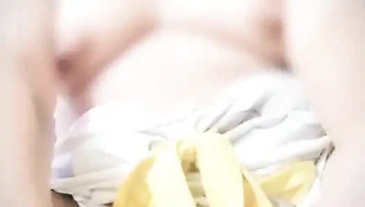 пальцами