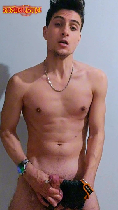 Muscular Dick Cum