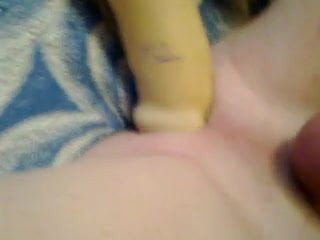 Veliki dldo analni seks