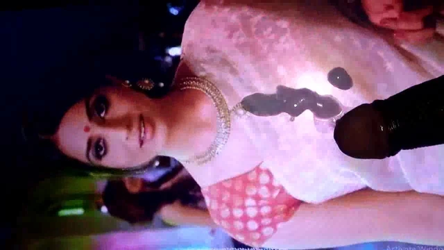 Mahie Gill hot moaning cum tribute