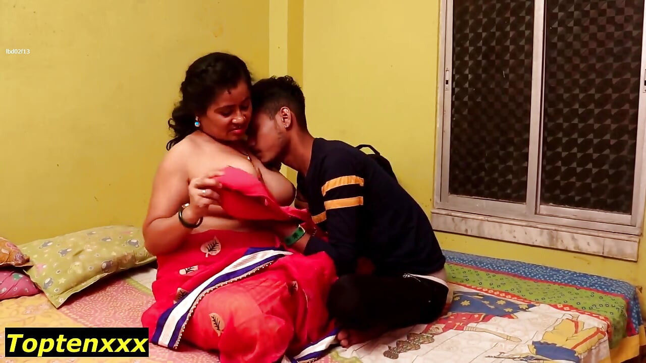 School Boy First Enjoying with Beautiful Horny Madam! Student Sex