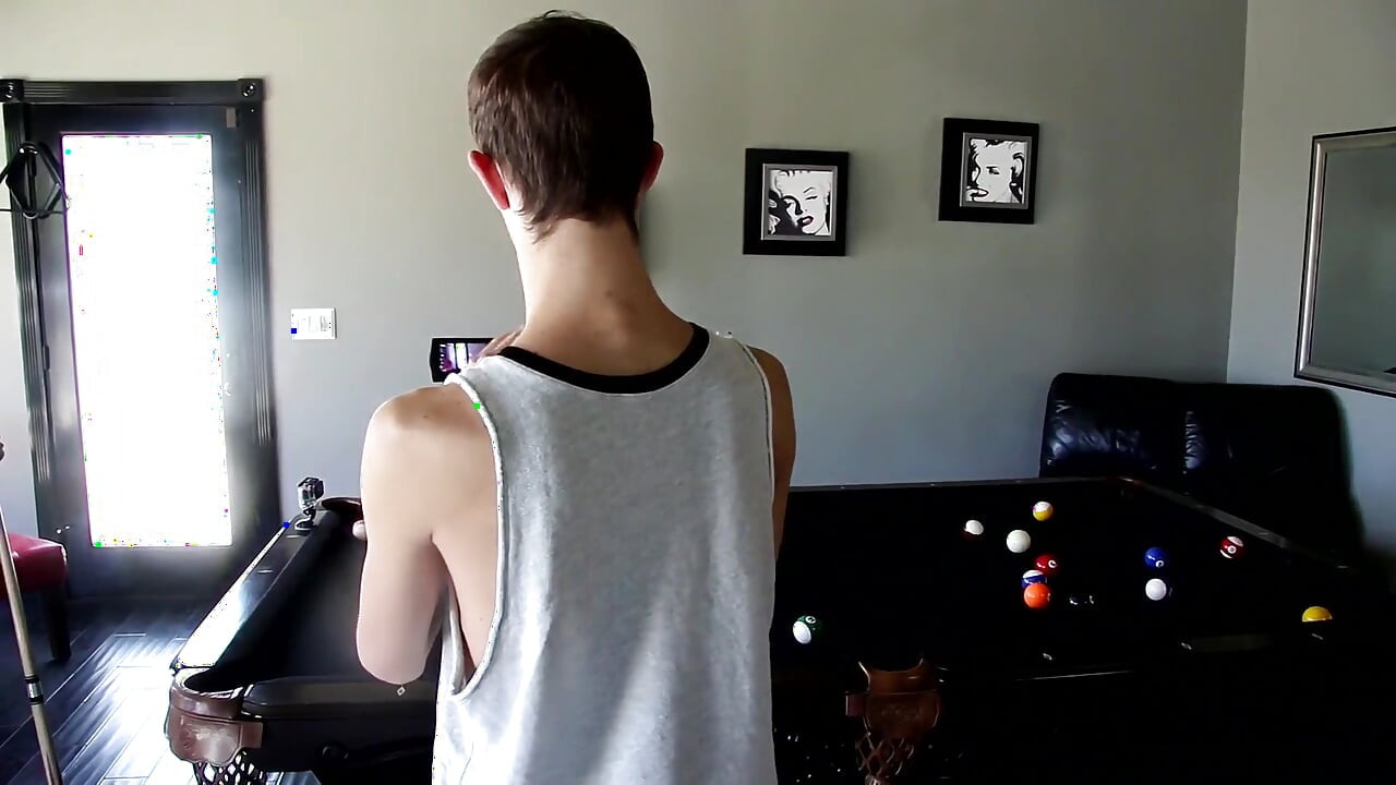 Wild Bare Twink Games - deel #4 - 100% zonder condoom