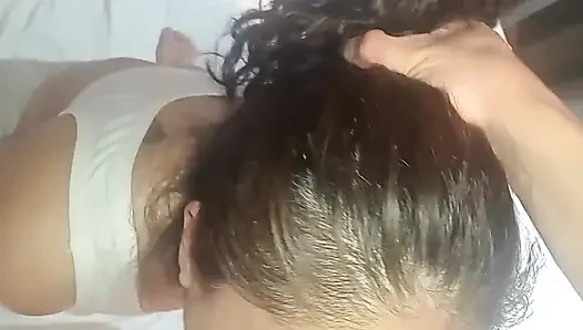 Suri terleyene kadar sert sikişiyor