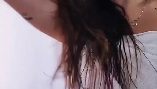 31 talimatı rehberli elle muamele - küçük ağzıma boşalma - Sofia Felix