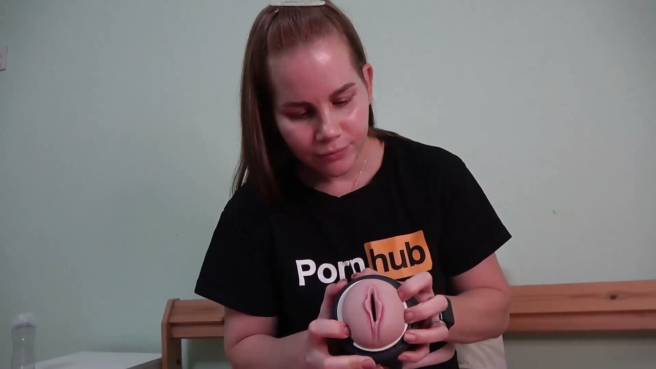 Hot review and unboxing of the male masturbator toy with two modes