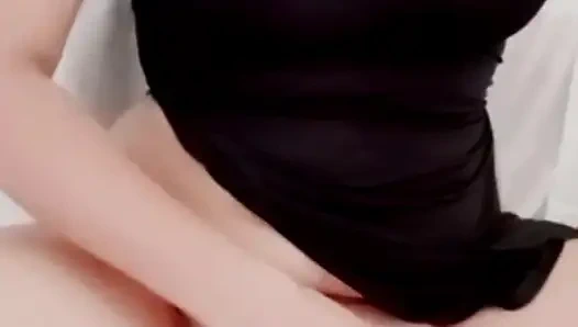 Как я становлюсь мастурбацией, подсела на 18+ .. Я скучала по нему.