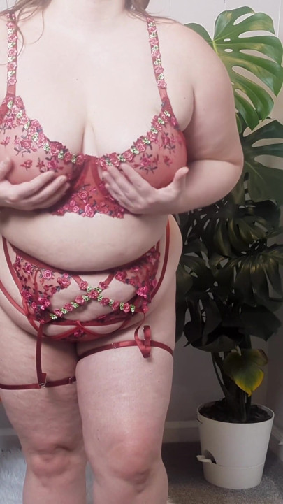 Lotus Dessous-Show: Band 3 (mehr Outfits bei Onlyfans erhältlich) | Clip 2