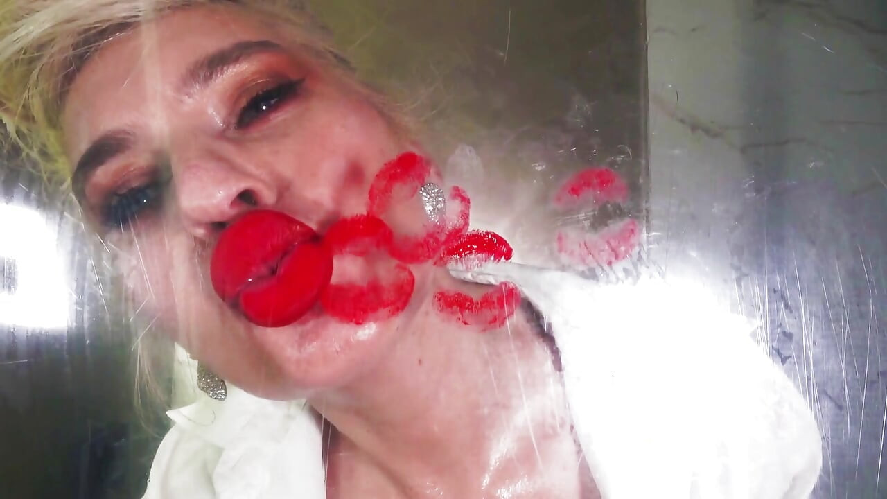 Valentines Day Lipstick Tester