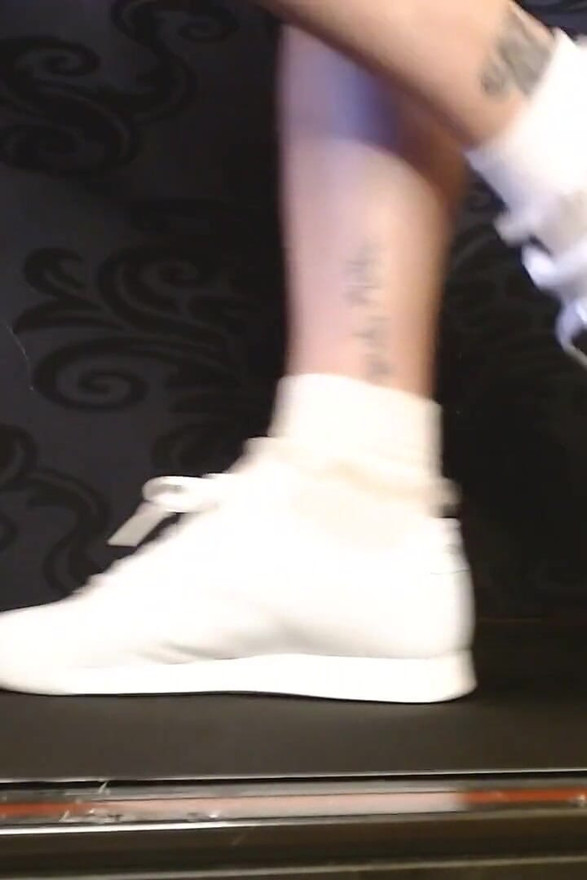 Reebok Princess Sneakers Ruffled Socks Walking