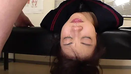 Любопытные губы по самые смелые, готовые сделать медленный и пылкий минет