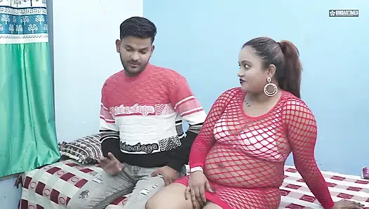 Desi moderne ehefrau erwischte ihren ehemann beim sex mit einem geilen mädchen und wurde zu Hardcore-BDSM-sex (kompletter film)