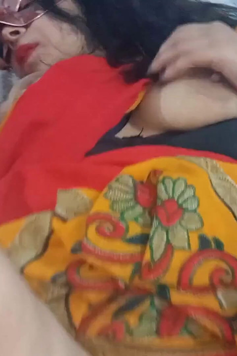 Hot Desi Indian Couple Full Nude Hardcore Sex in Tha Room