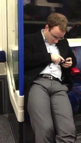 Str8 nerd bulge