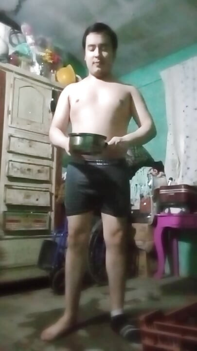 Jesus em boxeador puxando seu pênis capítulo 6