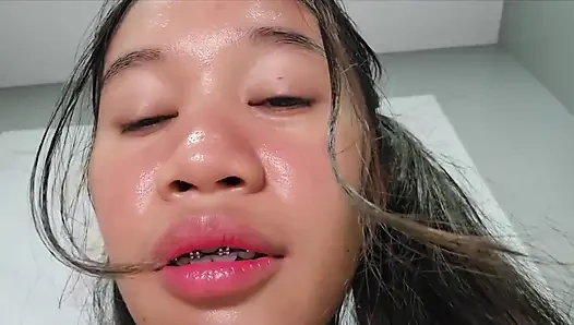 Giantess üvey baba kız