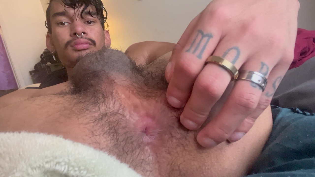 Old vid, hot hole.