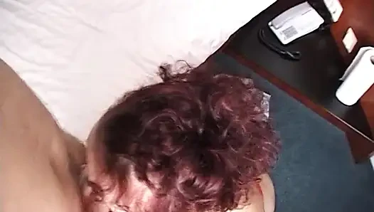 Remaja berambut merah yang lucu disetubuhi pov di casting