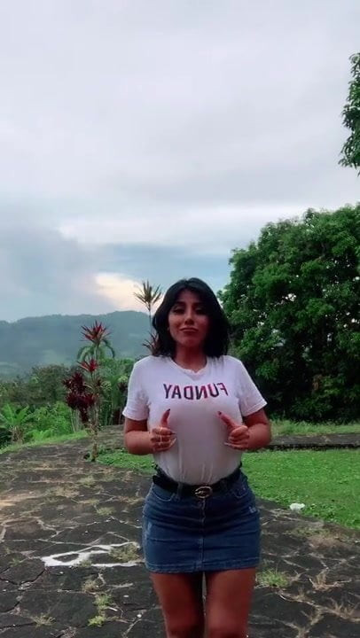VP09 - Yorely Reyes 3tsk