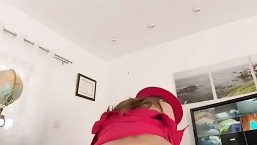 Vrcosplayx april olsen carmen sandiego olarak her zaman kötü bir kız olmuştur ama şimdi kontrol sende bölüm 2