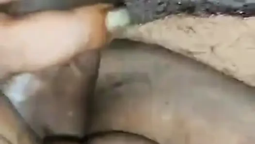 hot desi bhabi enjoy doggy close up