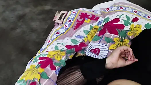 Первый секс с 18-летней девушкой, хардкорный оргазм, трах индийской бхабхи дези деревни