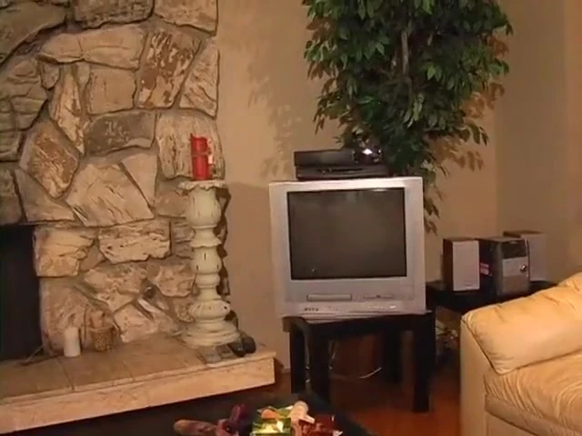 Old chicks are fucking each others cunts with toys on the party