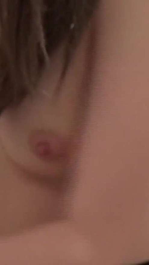 Je ne voulais pas! - Des femmes au foyer ordinaires finissent dans un porno vol. 2-6 | Clip 1