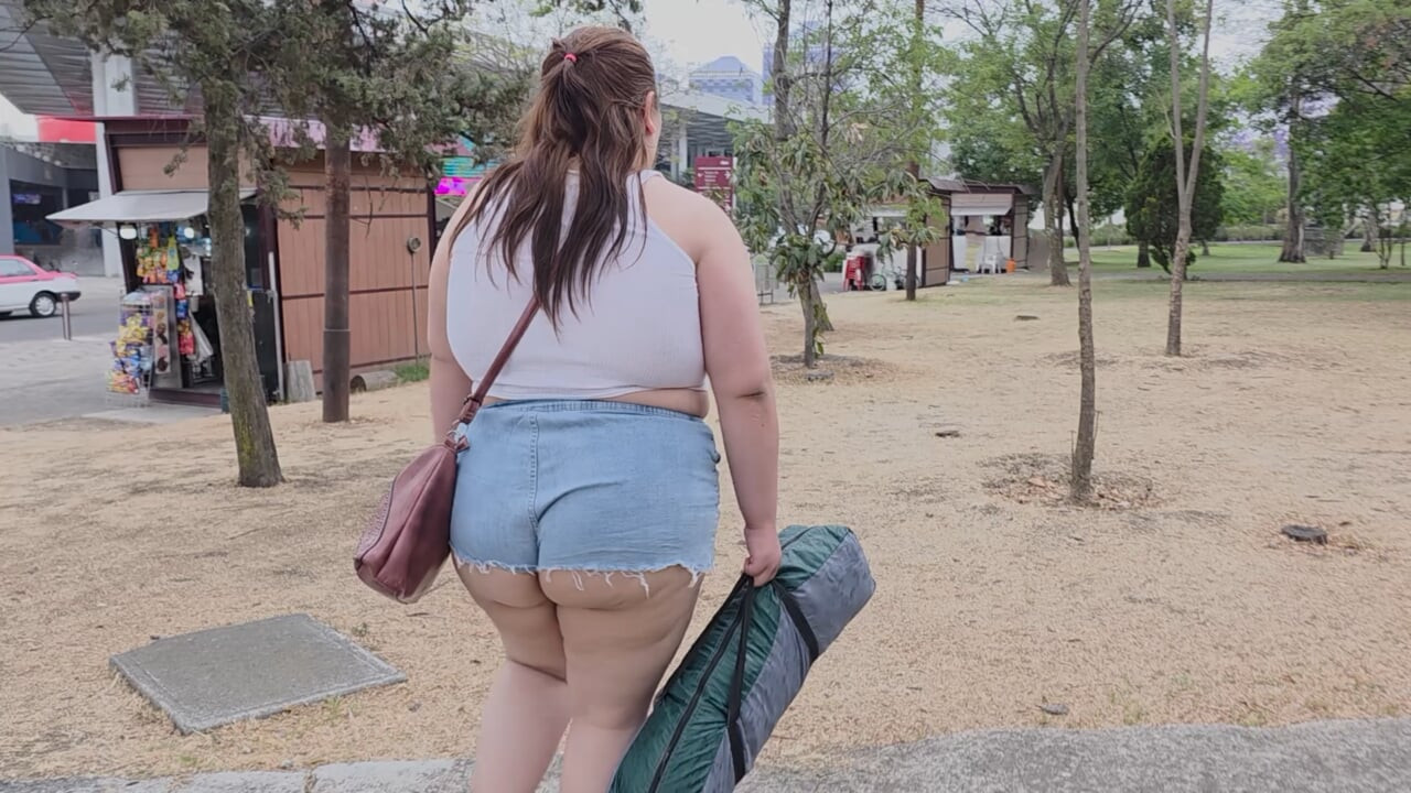 (censored - cut - No People Around) I love walking around in public with cum on my face and showing off my huge ass
