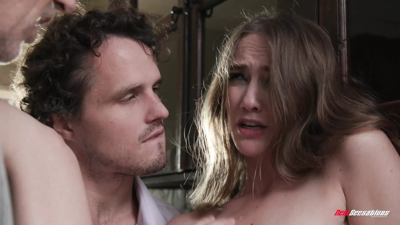 Samantha吃粉色早餐