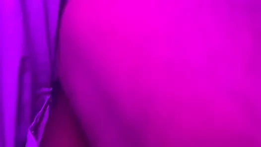 Memek sempit gadis semok kulit hitam ini dientot habis-habisan sama kontol besar pria kulit hitam - close up