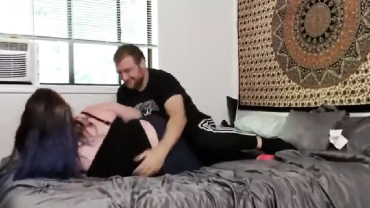 Bro và stepsis chiến đấu sau đó quái