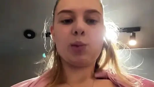 Жесткий трах в спортзале с Jucielussie