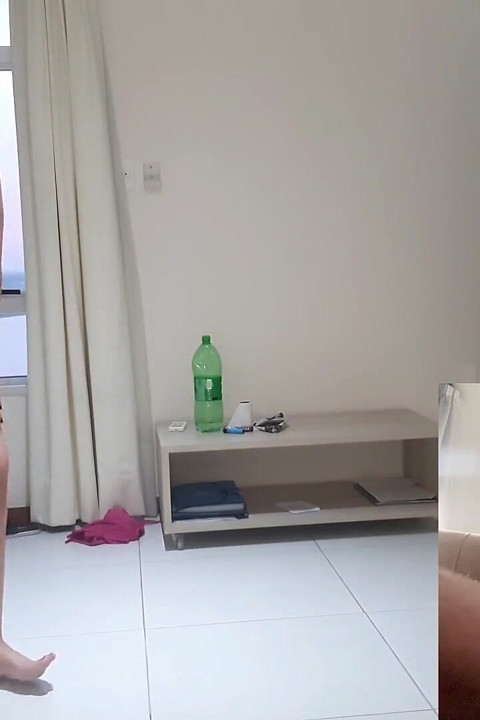 Ateşli çift video görüşmesi