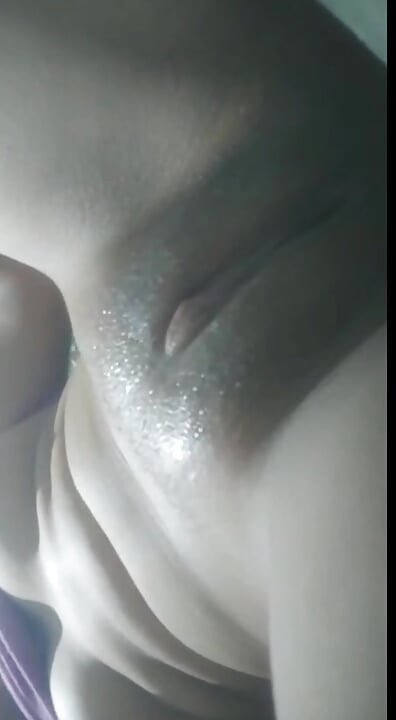 I masturbate in my friend's bathroom