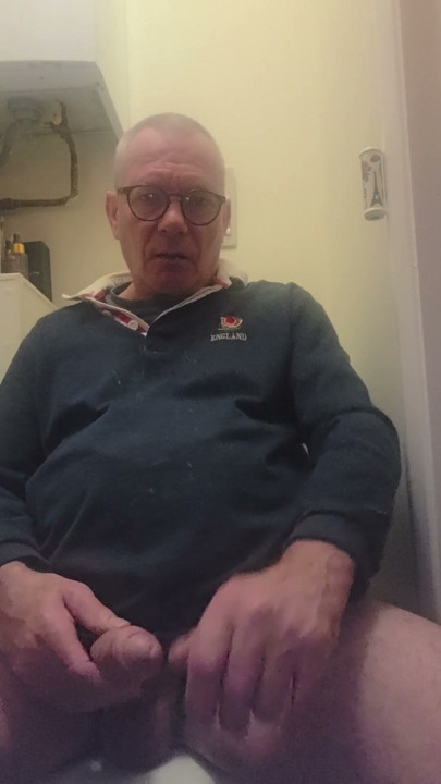 Big Cock cumming and eating my cum