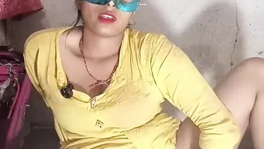 Schönes mädchen masturbation hindi audio