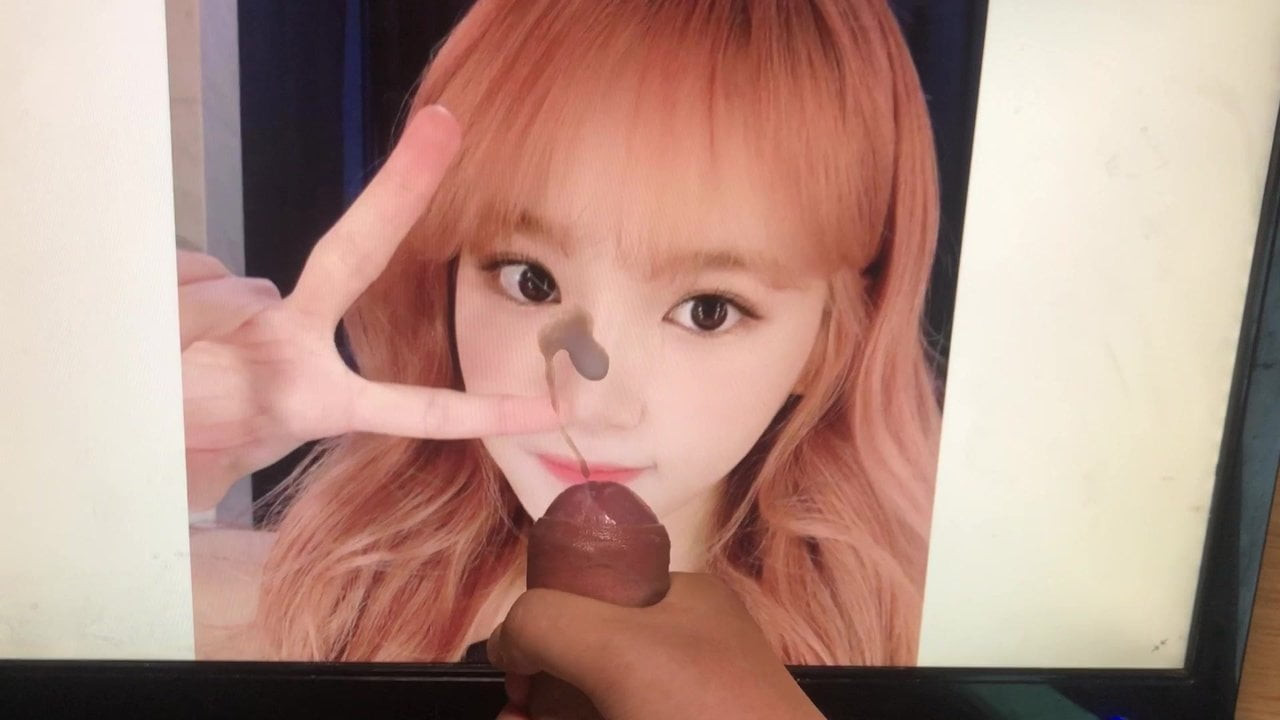 IZONE Chaewon tribute