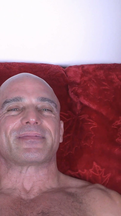 Kendra Allure licks all over my face. | Clip 1