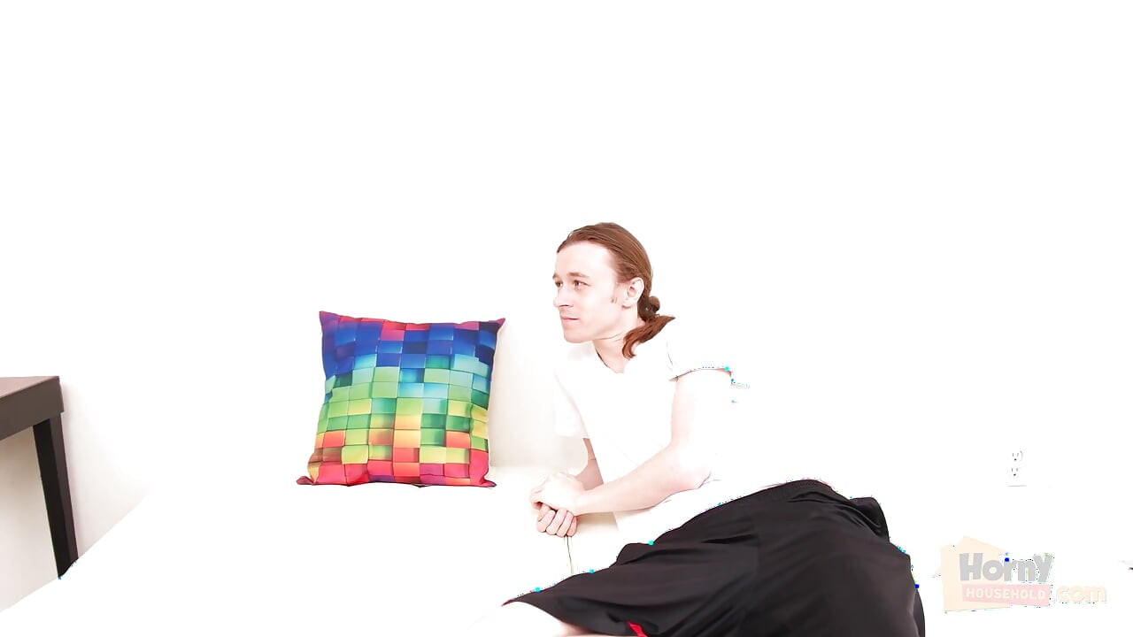 O cheiro dos pés faz meu pau inchar